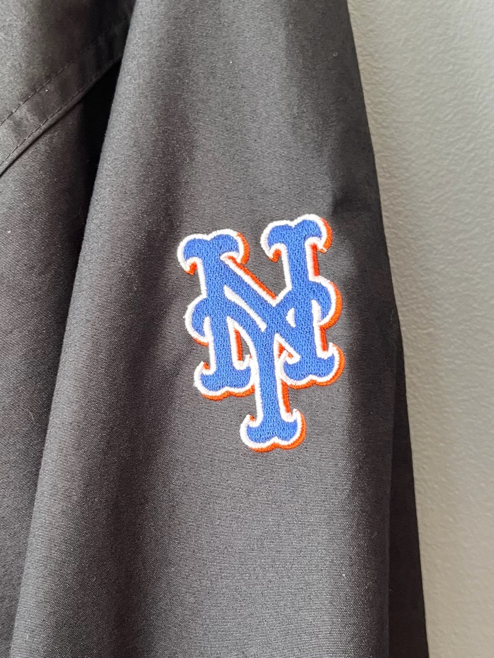 Nike New York Mets MLB Genuine Merchandise V-Neck Pullover Windshirt Jacket 2010 - Picture 3 of 8
